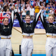 Nach ihrer Bronzemedaille bei den Olympischen Spielen werden Emma Hinze, Pauline Grabosch und Lea Sophie Friedrich (v. l.) an der anstehenden Bahn-WM nicht teilnehmen.