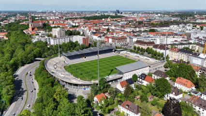 Altehrwürdig: Das Stadion an der Grünwalder Straße.