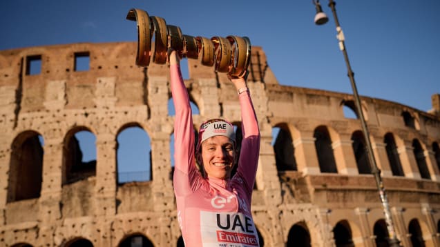 Der Sieger der Giro d'Italia: Tadej Pogacar.