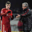 Jupp Heynckes mit einem seiner Lieblingsspieler: Toni Kroos.