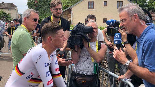 Nils Politt im Interview bei der ARD.