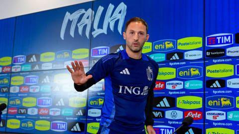 Trainer trifft zum ersten Mal auf Italien