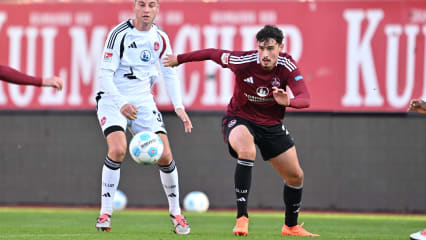 In einem internen Testspiel präsentierte sich Stürmer Janni Serra erneut in unglücklicher Form.